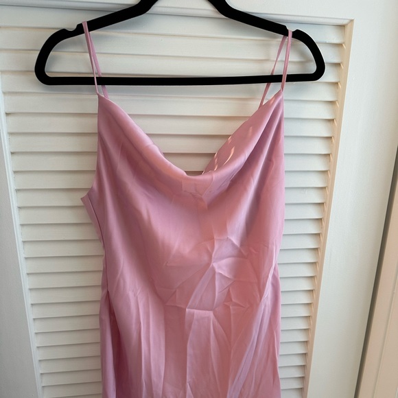 URBAN OUTFITTERS Mallory Cowl Neck Mini Slip Dress Satin Spaghetti Pink Size M - Picture 2 of 3